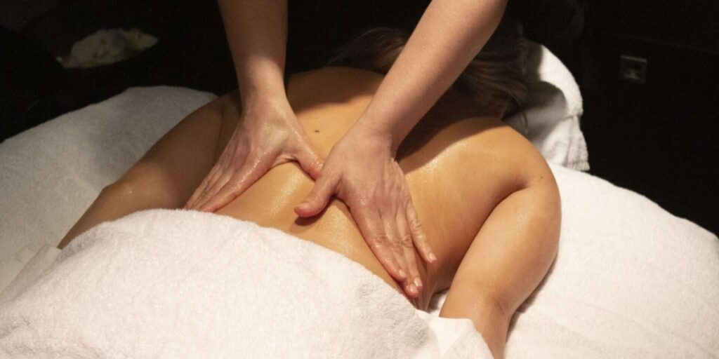 Aromatherapy Escape Massage